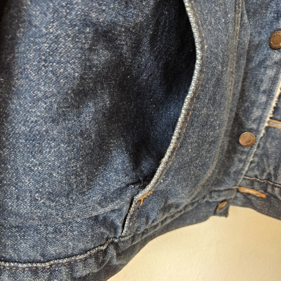 Vintage Wrangler Sherpa Denim Jacket 100% Cotton Made In USA - Picture 6 of 12